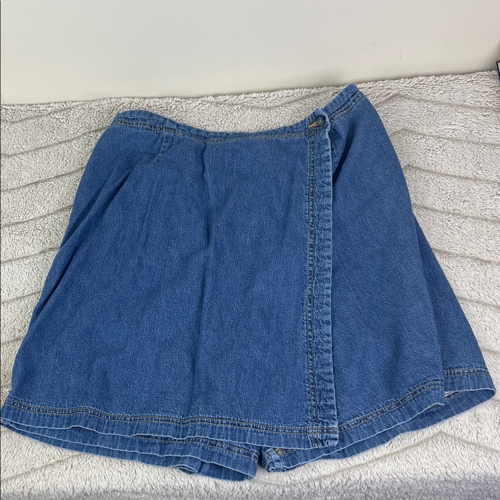 Vintage Sag Harbor Woman Denim Skort Smocked Waist